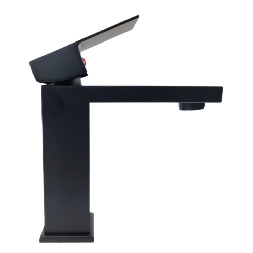 bateria-umywalkowa-qatro-black.jpg