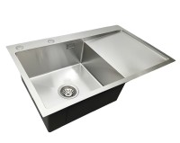 Jednokomorowy zlewozmywak z ociekaczem